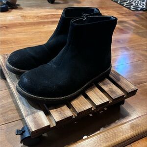 Birkenstock Melrose boots size 39 black suede